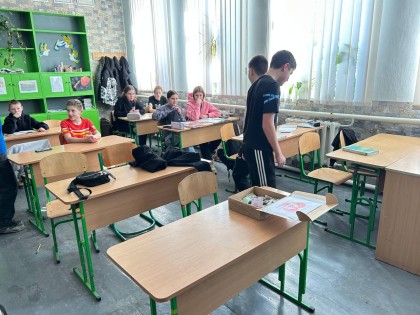 17 лютого-День спонтанного прояву доброти